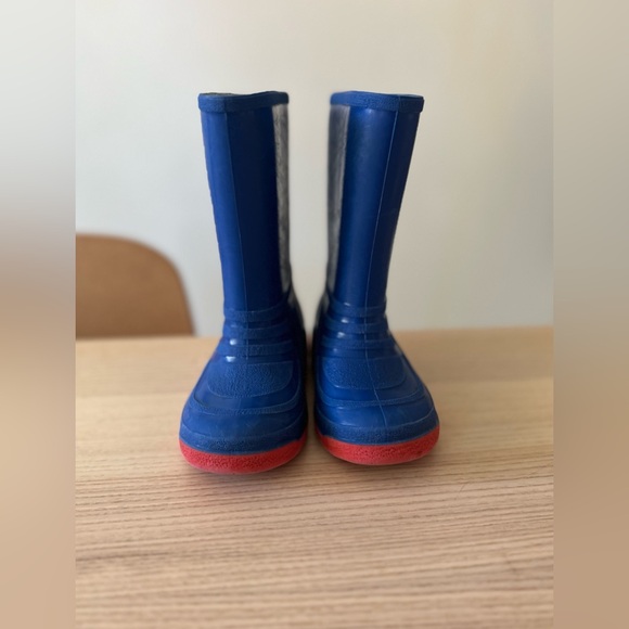 Rubber rain boots blue and red made in Canada - Picture 2 of 6